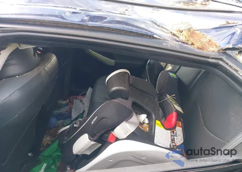 2013 Toyota Prius Four z USA, uszkodzony, nr VIN JTDKN3DUXD1703601